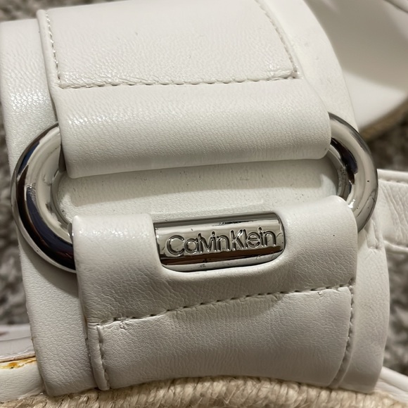White Calvin Klein espadrilles wedges sz 7 1/2 - Picture 5 of 7